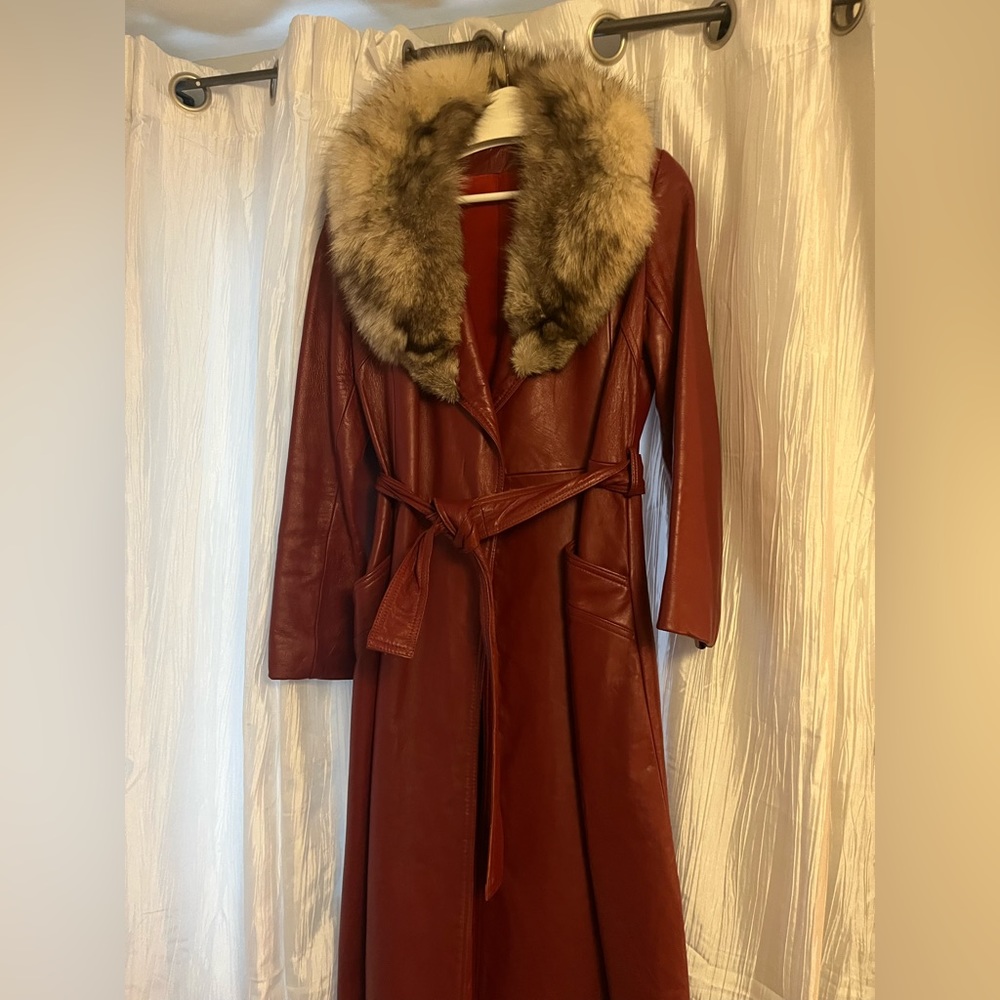 Zinnemann Furs vintage leather coat with fur collar